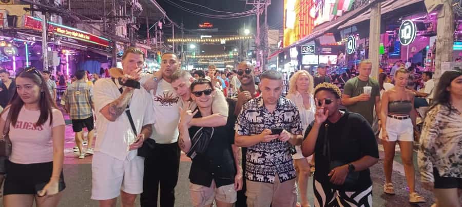 Phuket Nightlife Tour: Patong Bar & VIP Club Crawl Adventure - Live Bands at New York Music Bar (Around 9:30pm)