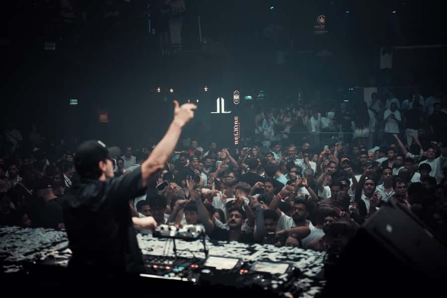Phuket Nightlife Tour: Patong Bar & VIP Club Crawl Adventure - Club Energy: Armania Phuket Then Sugar Club’s Free-Shots Finale