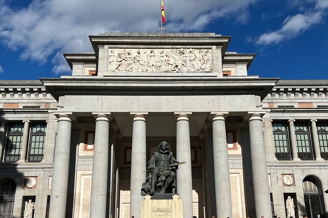 Prado Museum VIP Tour with Drinks & Tapas - Huertas drinks and tapas: what to expect from the second half