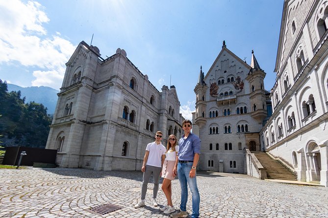 Premium Neuschwanstein Castle and Linderhof VIP Tour from Munich - A Munich-to-castles day that runs on schedule