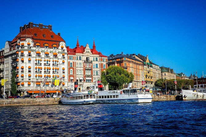 Private 4h VIP city tour by limousine car and guide in Stockholm - Old Town first: getting your bearings in Gamla Stan