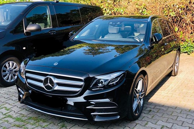 Private Airport Transfer: Porto (24/7 Mercedes VIP Service) - The best part isn’t the car: the driver’s Porto recommendations