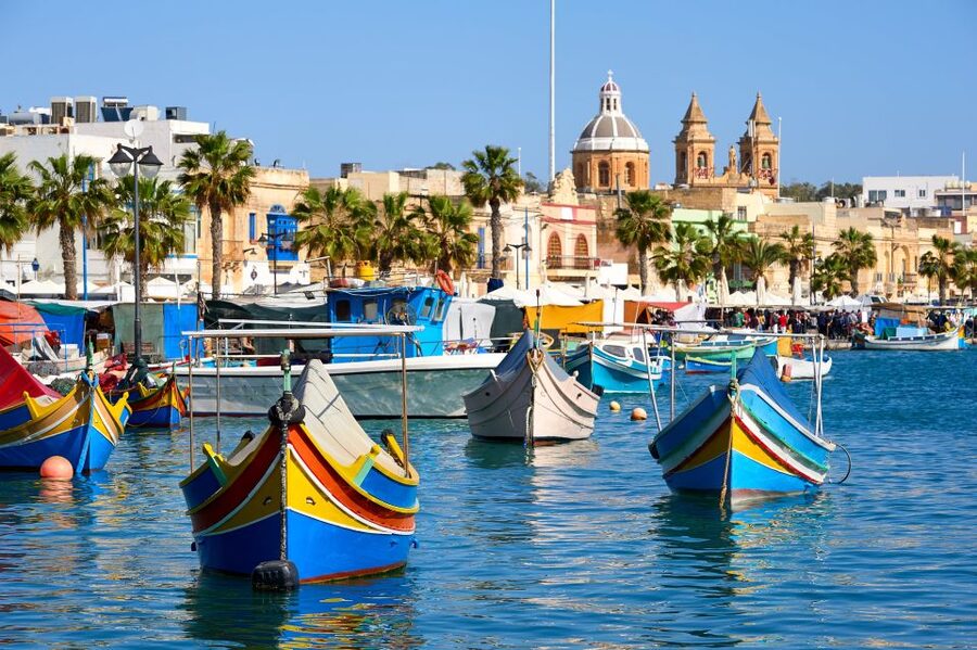 Private Driver to roam the island of Malta (VIP) - Who should think twice