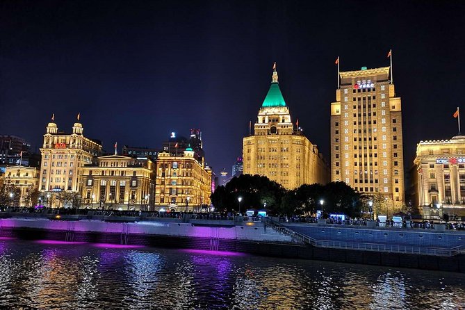Private Evening Tour: VIP Huangpu River Cruise and Shanghai Lights - Price and value: why $128 can make sense for a tight night