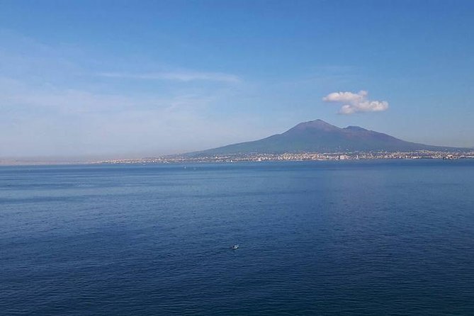 Private Exclusive VIP Tour of Positano, Pompeii & Mount Vesuvius - Positano in about an hour: views first, browsing second