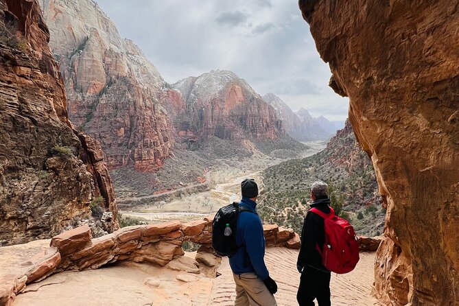 Private Guided Photography & Walking Tour of Zion National Park - Start on the Las Vegas Side: Pickup, Timing, and the Comfortable Ride