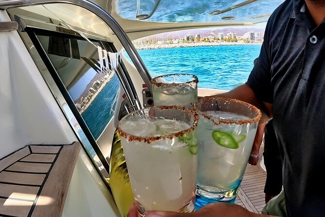 Private Luxury Yacht Chica 55' VIP All Inclusive + Jet Ski - Customizing Your Stop in Bahia de Banderas