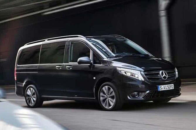 Private Mercedes Istanbul VIP Transfer from Airports and Hotels - Door-to-airport timing: the smart part of this VIP transfer