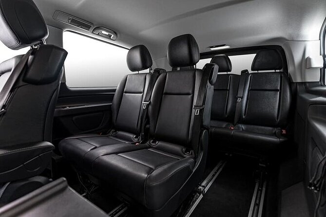 Private Mercedes Istanbul VIP Transfer from Airports and Hotels - Mercedes VIP comfort: what the included features really mean