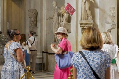 Private Vatican Tour: VIP Experience - Entering and exiting smoothly: meeting at Caffè Vaticano and finishing in St. Peter’s Square