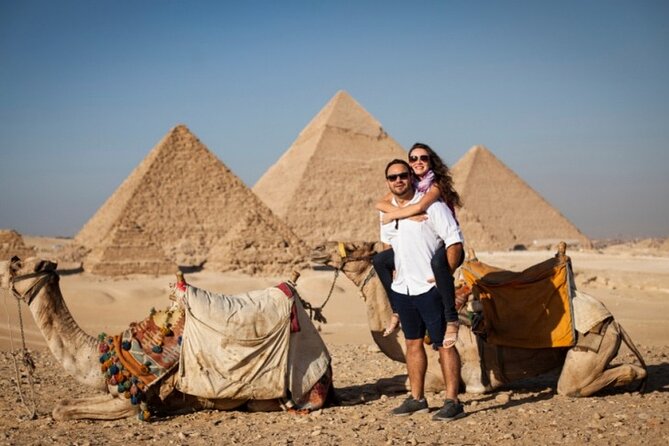 Private ViP all-inclusive Giza Pyramids,Sphinx,Inside Pyramid - Panoramic photo stops and Khafre’s Pyramid: short stops, big payoff