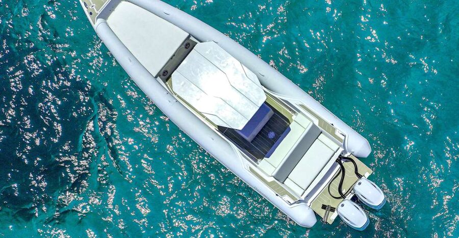 Private VIP boat tour in cyclades - Blue Lagoon: Snorkeling, Swimming, and Photo-Worthy Water
