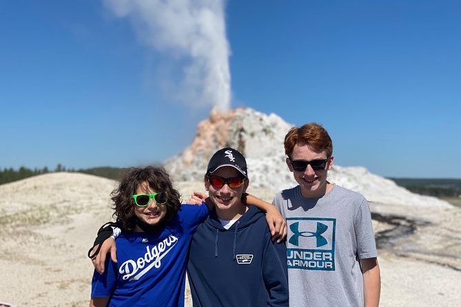 Private VIP Boutique Yellowstone Day Tour from Gardiner MT - Canyon Village: lunch and shopping without losing momentum
