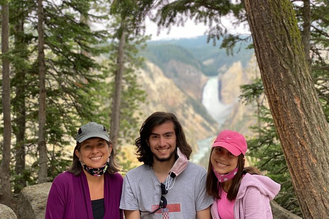 Private VIP Boutique Yellowstone Day Tour from Gardiner MT - Brink of the Lower Falls Trail: canyon drama in a short window
