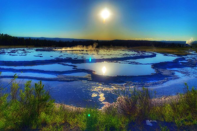 Private VIP Boutique Yellowstone Day Tour from Gardiner MT - The morning start in Gardiner: where your Yellowstone day begins