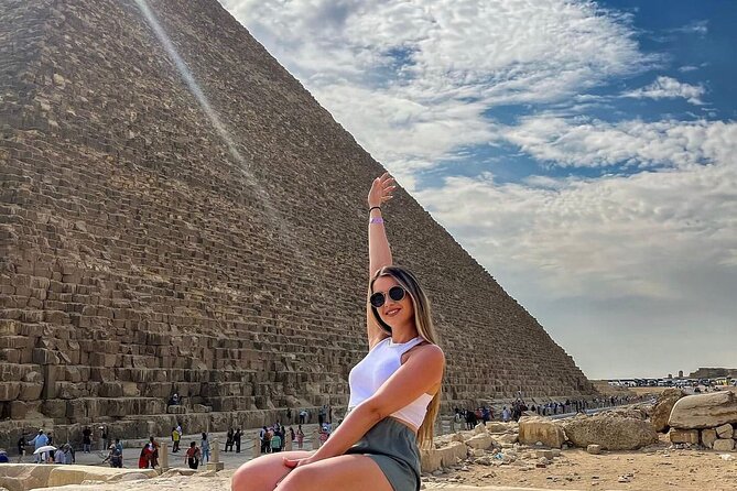 Private VIP Day Tour At Giza Pyramids & The GEM With BBQ Lunch. - A VIP 7–8 Hour Circuit From GEM to Giza