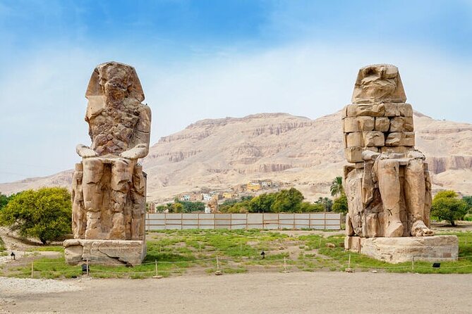 Private VIP Day trip: 5 temples, lunch,felucca and sound and light - Karnak Sound and Light Show: history told at night