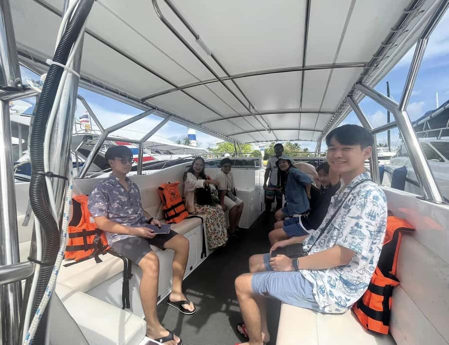Private VIP Speed Boat to Phi Phi & Maya Bay - Boat comfort, gear, and small rules that help your day go smoothly