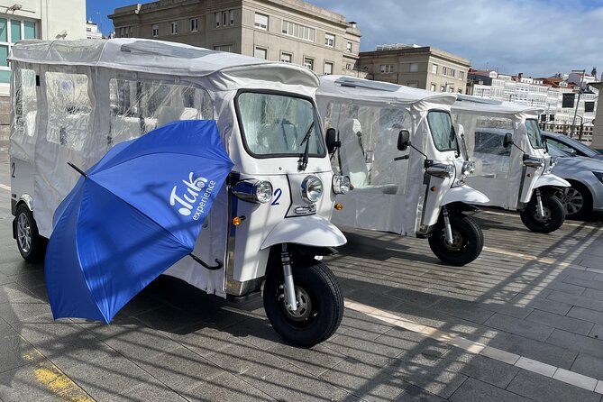 Private VIP Tour in Tuk Tuk Cadiz - Old-town squares that feel like living rooms: Plaza de la Mina and San Antonio