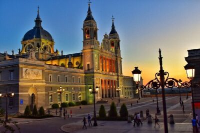 Private VIP tour Royal Palace and city tour. All of Madrid in one day - Plaza de la Villa and Plaza Mayor: Where Madrid Shows Its Layers