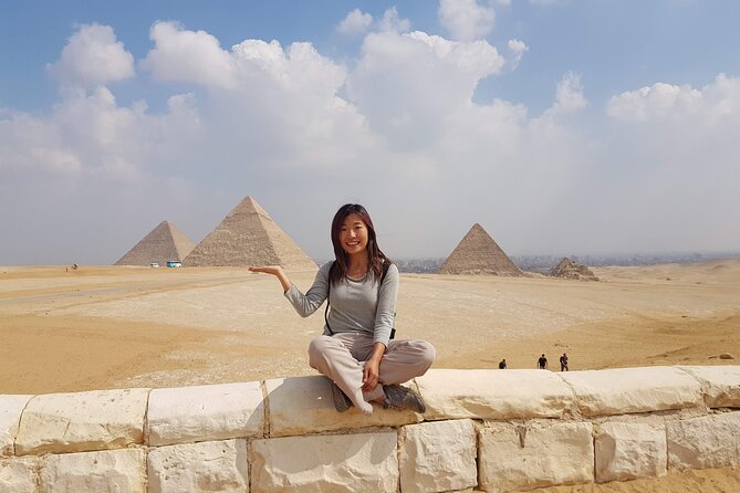 Private VIP Tour to Giza Pyramids Sphinx And the Egyptian Museum - Should you book this VIP Cairo day?