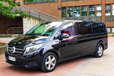 Private VIP Transfer from or to Helsinki Airport - Inside the car: comfort, Wi‑Fi, and the kind of driver you remember
