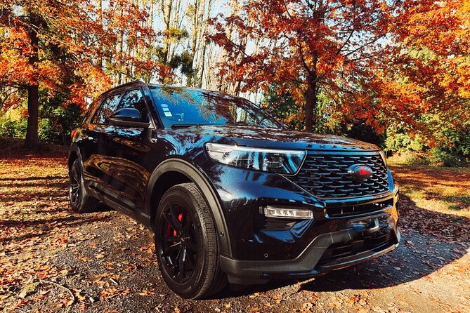 Private VIP transfer with a Ford Explorer from CDG Airport to Paris or return - The Ride Through Paris Traffic: Comfort in a Ford Explorer and Realistic Timing