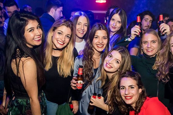 Pub Crawl + Party Night (3 Bars +VIP Entrance to a top Club ) - The VIP Entrance Moment: Finishing at Uthopía Sevilla and a Top Club Scene