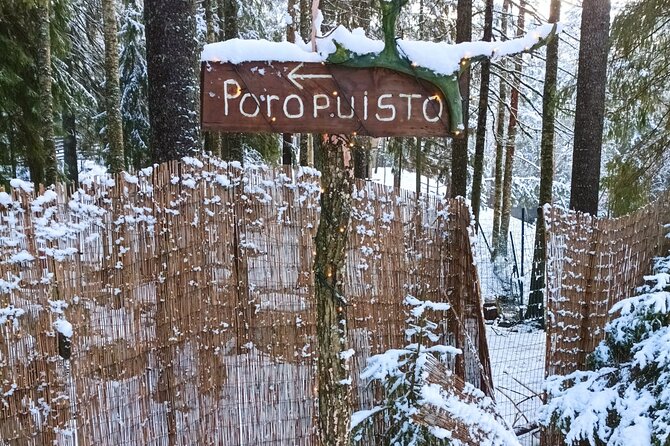 Reindeer Park & Horse Stables Safari - The campfire bread, tea, and Finnish comfort food