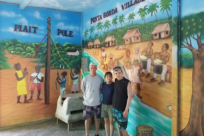 Roatan VIP Free-Style Private Tour - Air-conditioned rides and pickup timing that keep you from losing half a day