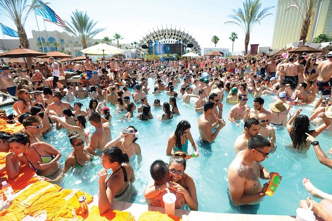 Rockstar Pool Party Crawl w/ VIP Entry & Party Bus Ride - How the Rockstar Pool Party Crawl works on the Strip