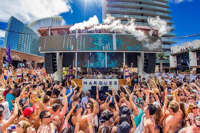 Rockstar Pool Party Crawl w/ VIP Entry & Party Bus Ride - What the group vibe feels like (and why the host matters)