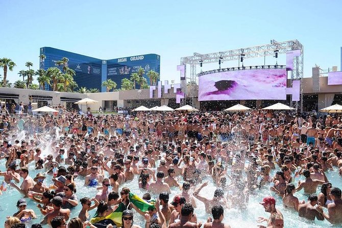 Rockstar Pool Party Crawl w/ VIP Entry & Party Bus Ride - Practical tips so you don’t lose time or comfort