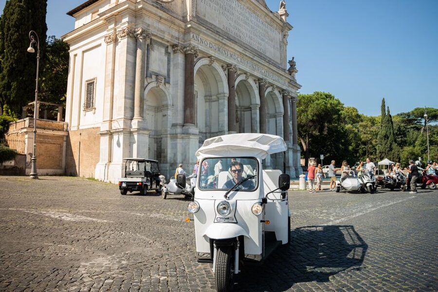 Rome: 2-Hour Vip Tuk-tuk tour with Hotel Pickup and Prosecco - Price and Value: What You’re Really Paying For