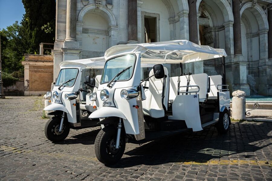 Rome: 2-Hour Vip Tuk-tuk tour with Hotel Pickup and Prosecco - Hotel Pickup and Drop-Off: The Easy Start and Finish