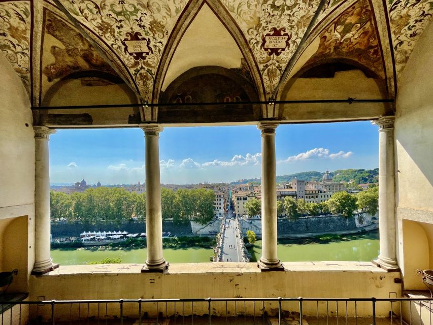 Rome: Castel Sant'Angelo and Hadrian's Tomb Guided VIP Tour - Panoramas From the Terrace: Rome, the Tiber, and the Photo Angles