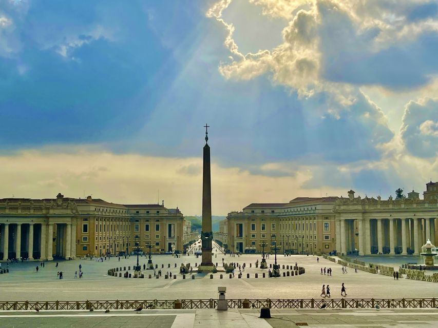 Rome: Vatican and Sistine Chapel Tour with VIP Entrance - What VIP Entrance Really Means at the Vatican