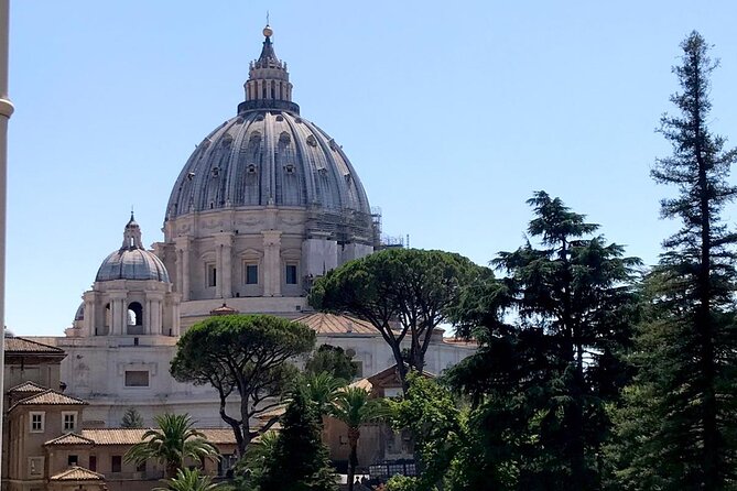 Rome: Vatican Early Bird Morning VIP tour - St. Peter’s Basilica is not included: plan your next move