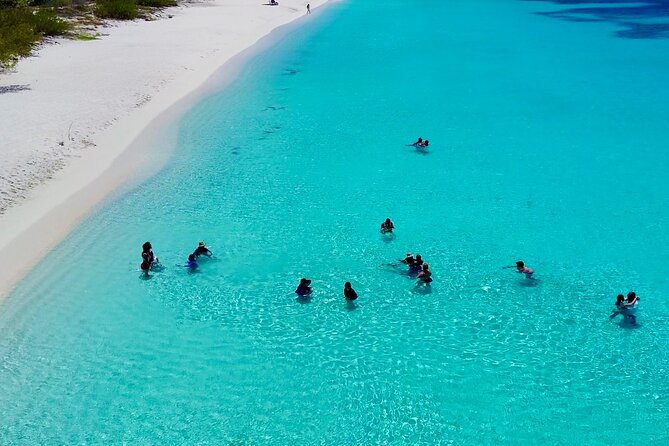 Route Of The South VIP Private Eagles Bay 2 Day All Inclusive - Meals, Drinks, and the Staff: Where This Tour Often Wins
