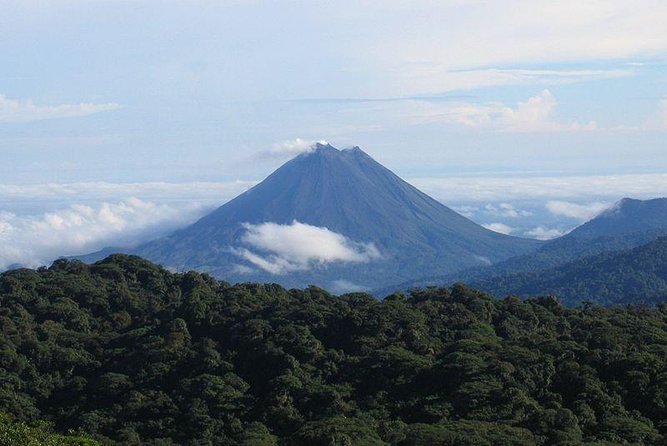 San Jose Airport to La Fortuna Private VIP Transfer - Key points at a glance
