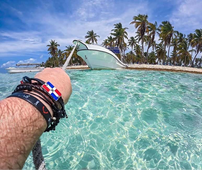 Saona Island VIP: 4 Beaches , Mano Juan & Canto de la Playa - Four beach stops, not four random stops