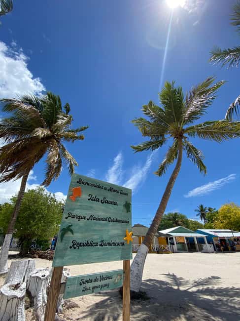 Saona Island VIP: 4 Beaches , Mano Juan & Canto de la Playa - Drinks and lunch reality check: what’s included (and what isn’t)