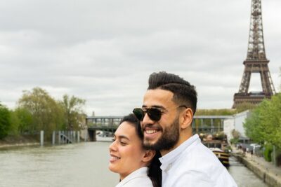 Seine River Dinner Cruise with Live Singer by VIP Yacht de Paris - The route: what you’ll actually see from the Seine at night