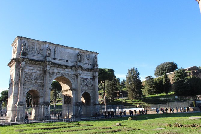 Semi-private tour: Colosseum & Ancient Rome VIP - Palatine Hill: Romulus and Remus in a short stop