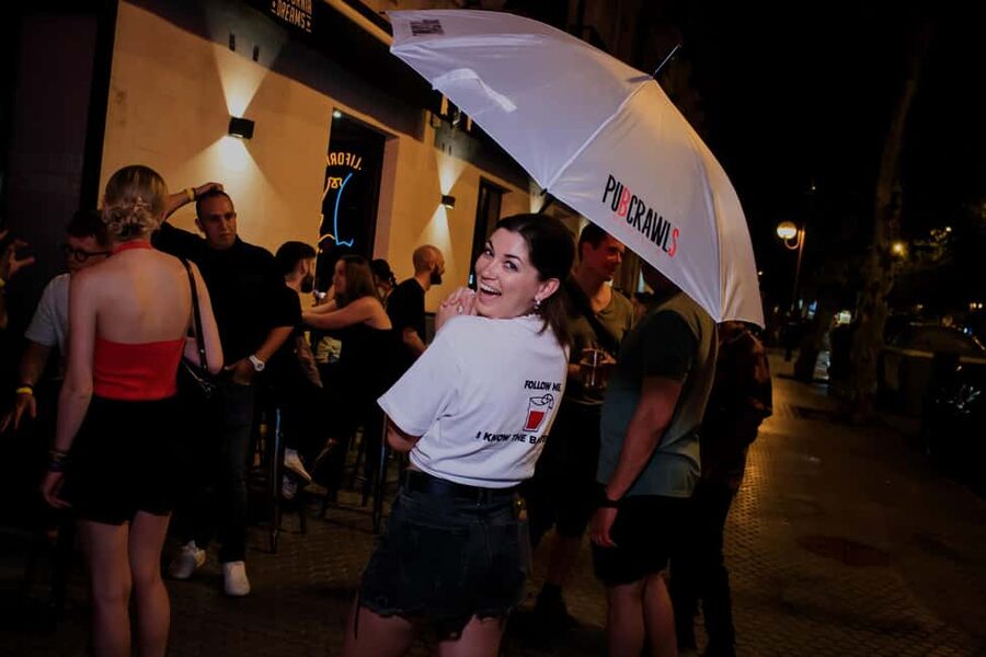Seville: 3 Bars Pub Crawl + VIP Club Entrance & 3 Free Shots - 10:00 PM Warm-Up at Alameda 47 Rooftop (Your First Welcome Shot)