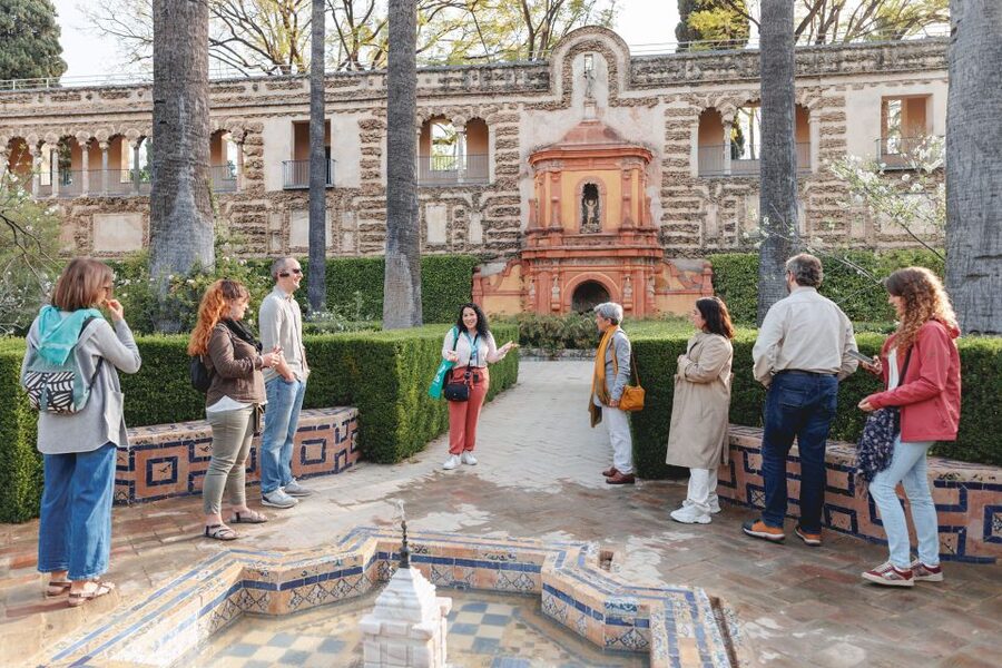 Seville: VIP Exclusive Early Access Tour of The Alcazar - VIP early entry that turns the Alcázar into a calmer museum