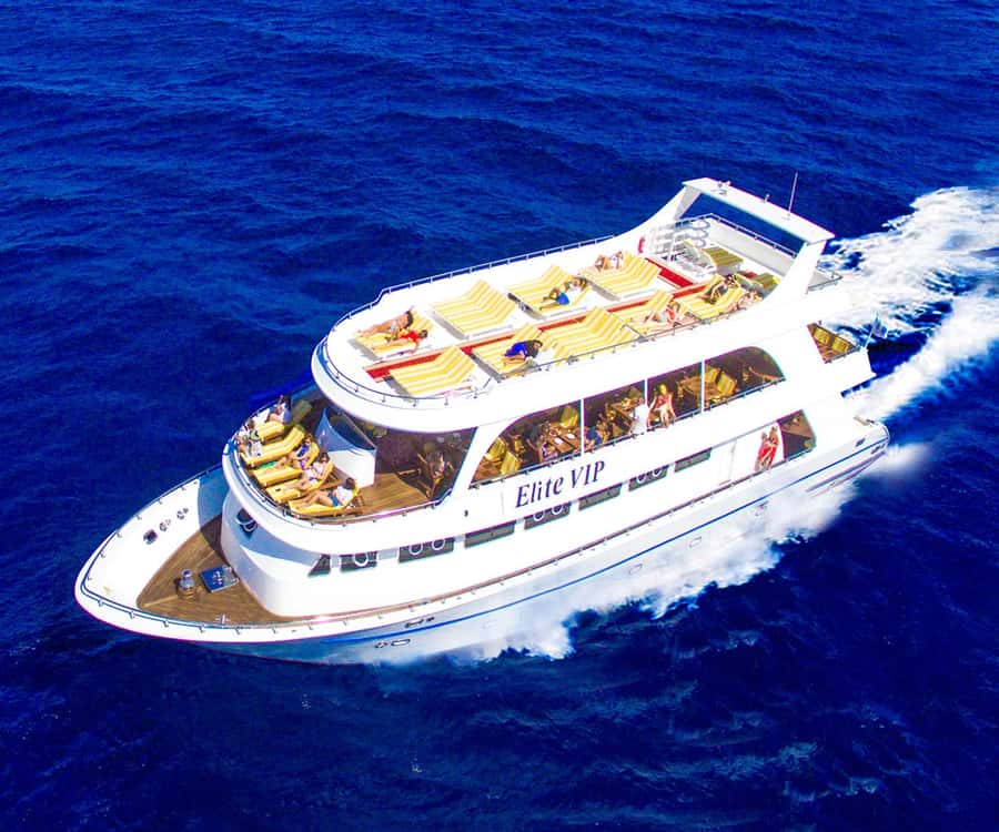 Sharm el-Sheikh: Ras Mohammed Elite VIP Cruise and BBQ Lunch - Unlimited drinks that actually follow you