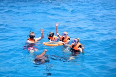 Sharm: Vip Snorkeling Cruise with international lunch - The day plan from 8:30 am: relaxing cruise time included