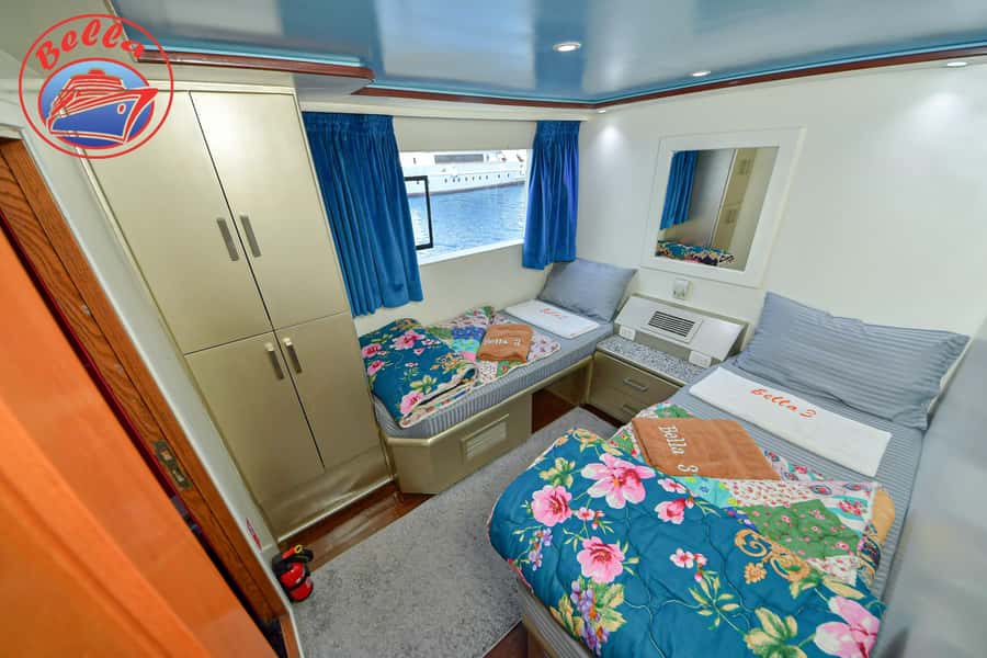 Sharm: Vip Snorkeling Cruise with international lunch - White Island stop: a longer swim with life-ring support