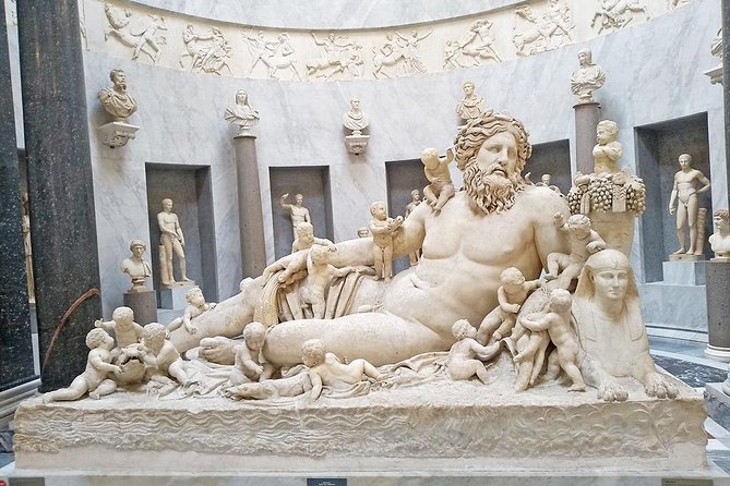 Skip-the-line Vip Private Tour of Vatican Sistine Chapel&Basilica - Meeting at Viale Vaticano and staying efficient the whole time